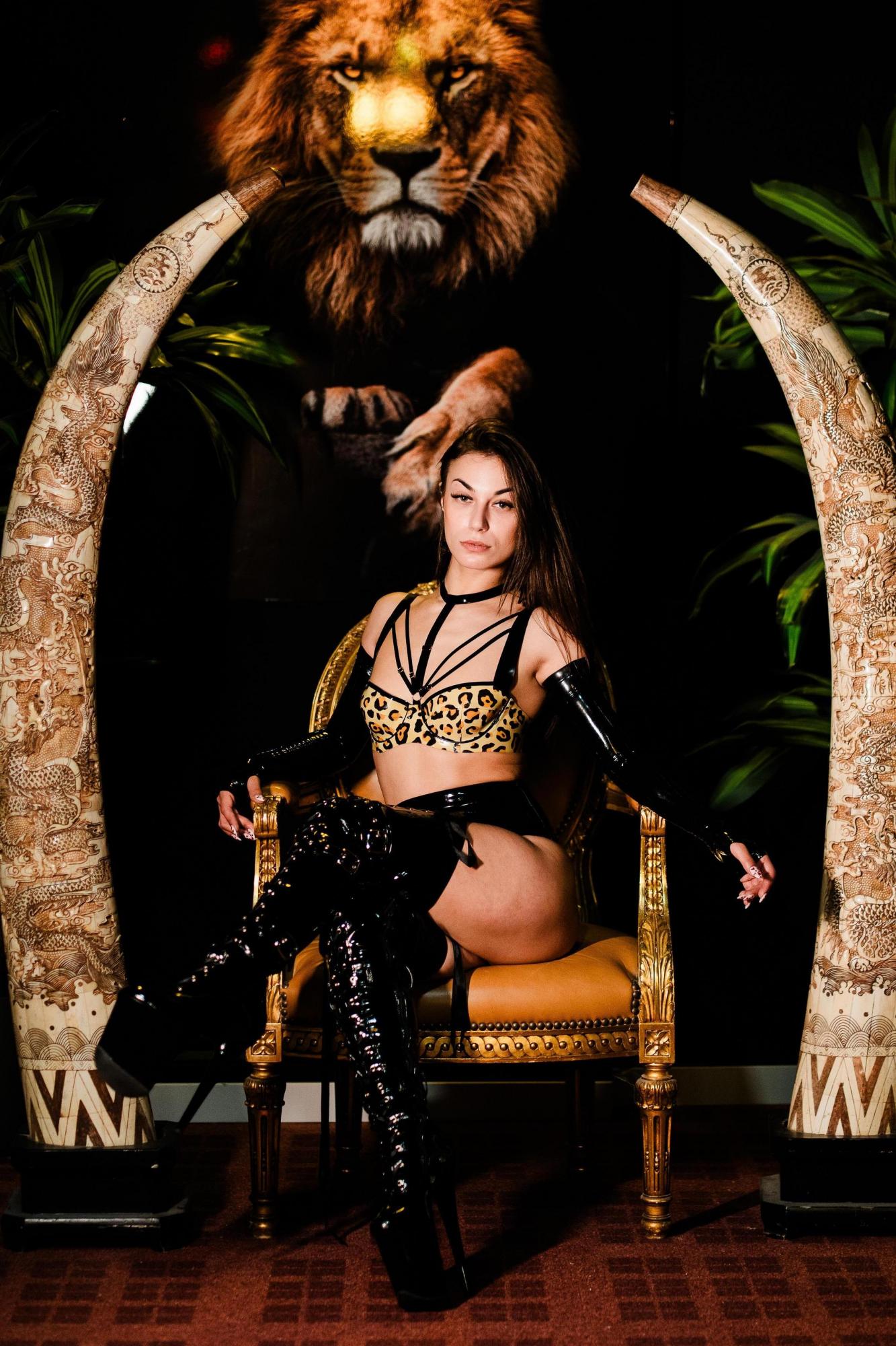 Mistress Kaira